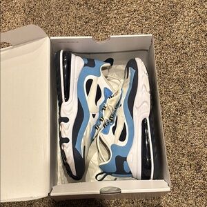 Nike Air Max 270 React